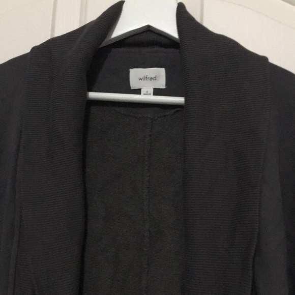 Aritzia Wilfred cardigan - Picture 5 of 7